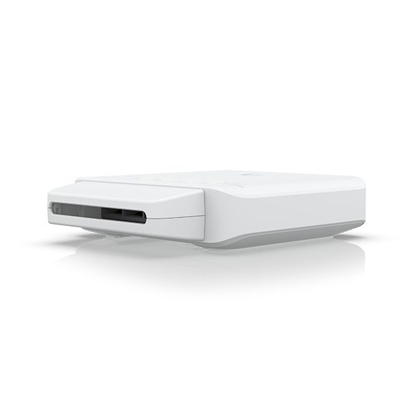 UniFi Switch Flex (USW-Flex) - Switch PoE+ 5 cổng ngoài trời, tổng công suất 46W